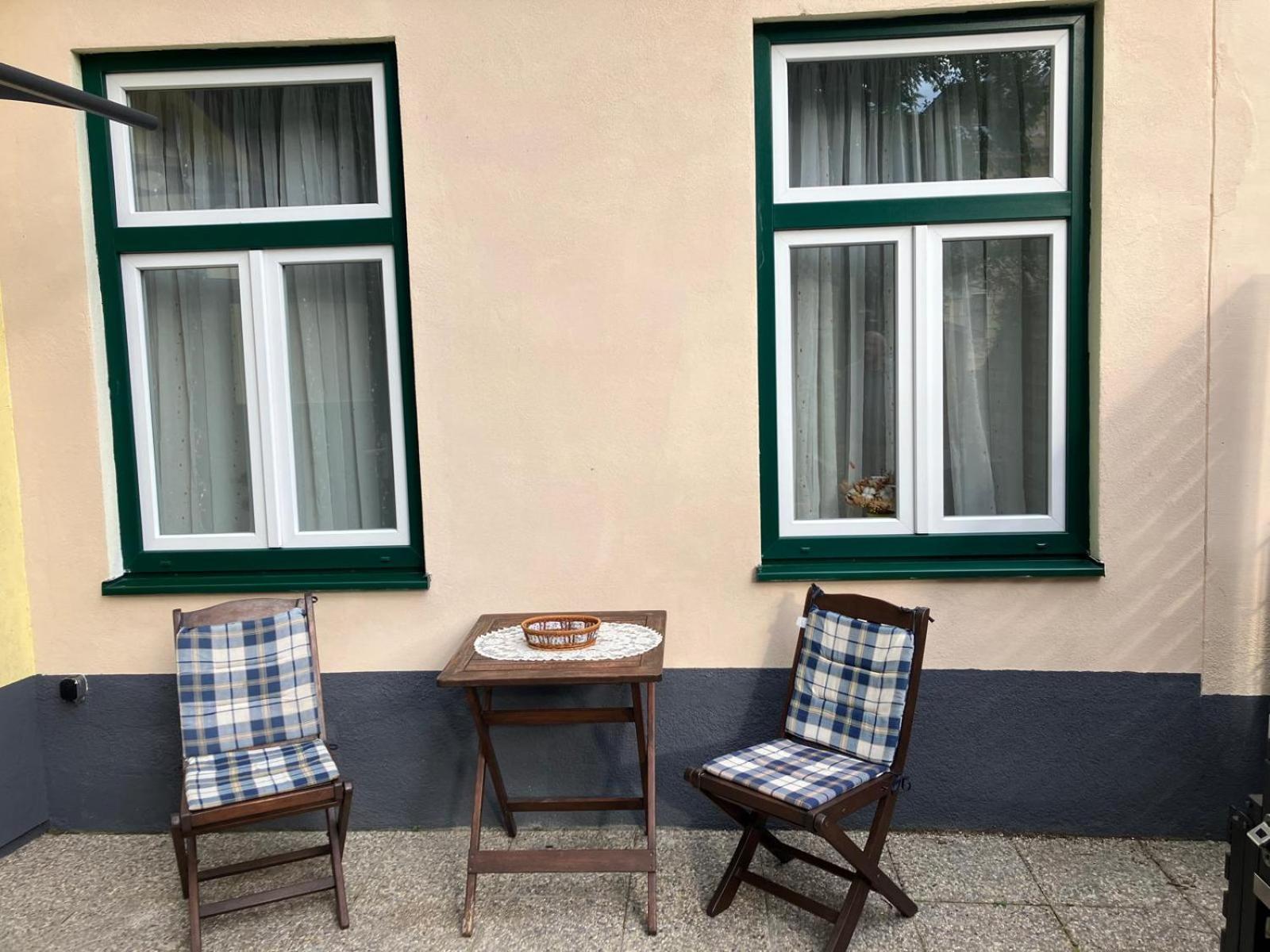 Schoene Wohnung Im Helenental Baden Exterior foto